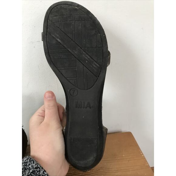 MIA Kios Synthetic Vegan Faux Leather Bronze Zip Up Gladiator Sandals 7 37.5 - Picture 6 of 8